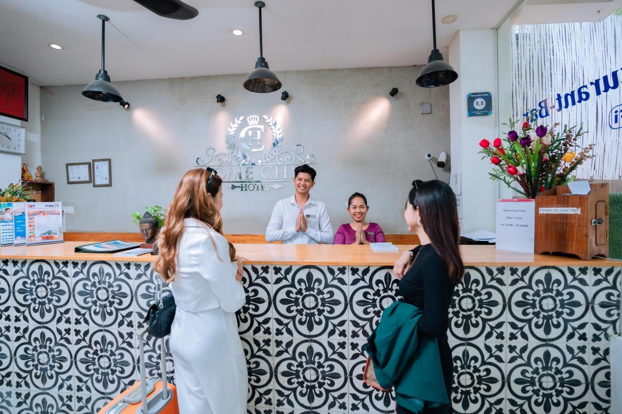 Home Chic Hotel Phnom Penh Exteriör bild