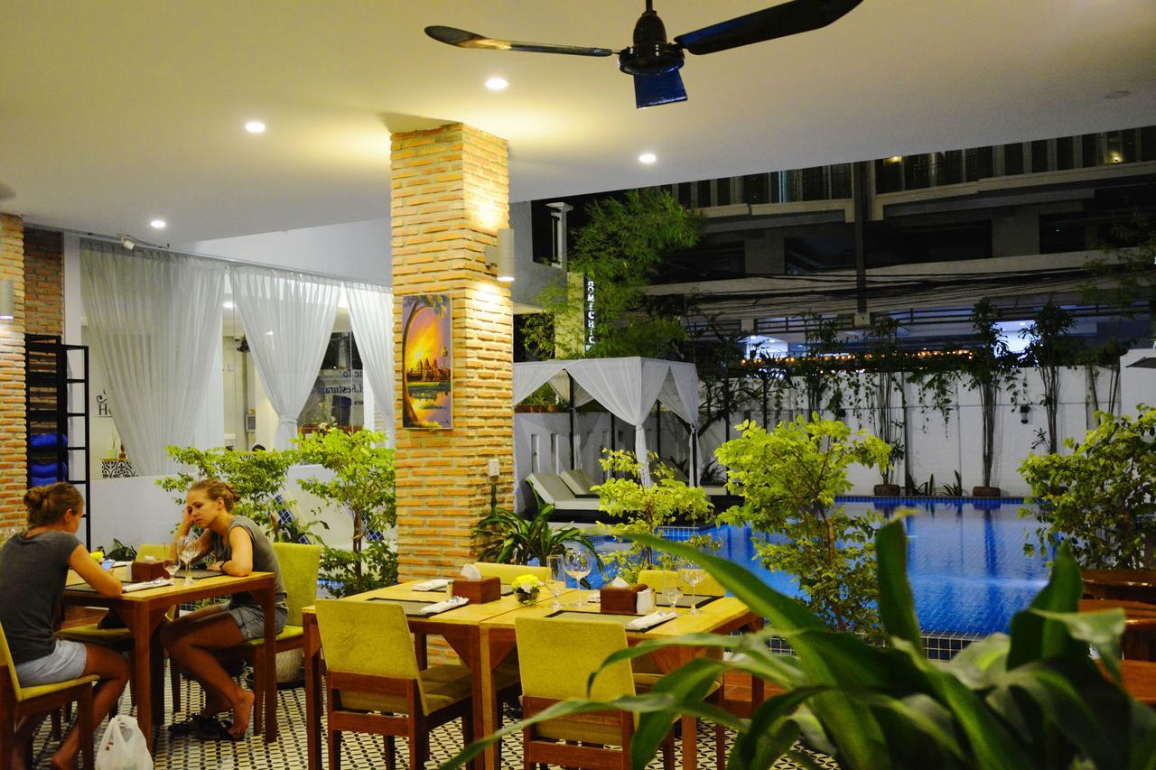 Home Chic Hotel Phnom Penh Exteriör bild