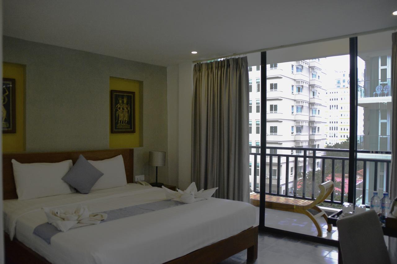 Home Chic Hotel Phnom Penh Exteriör bild