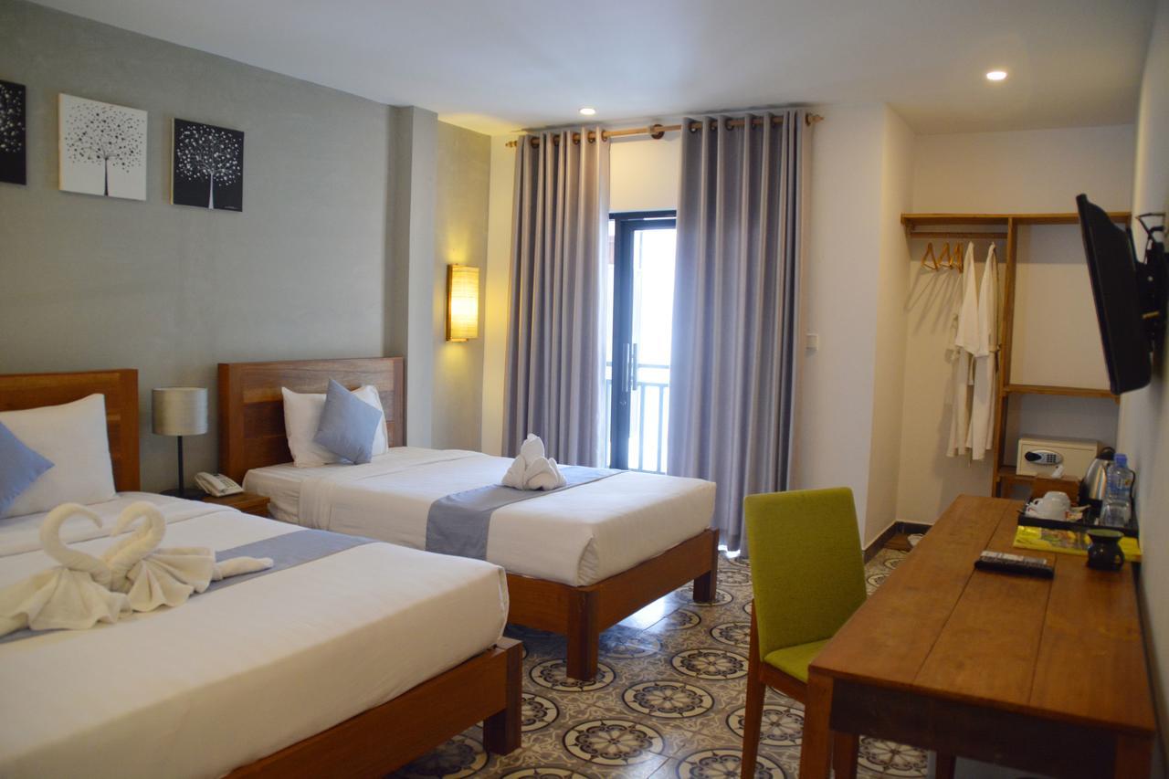 Home Chic Hotel Phnom Penh Exteriör bild