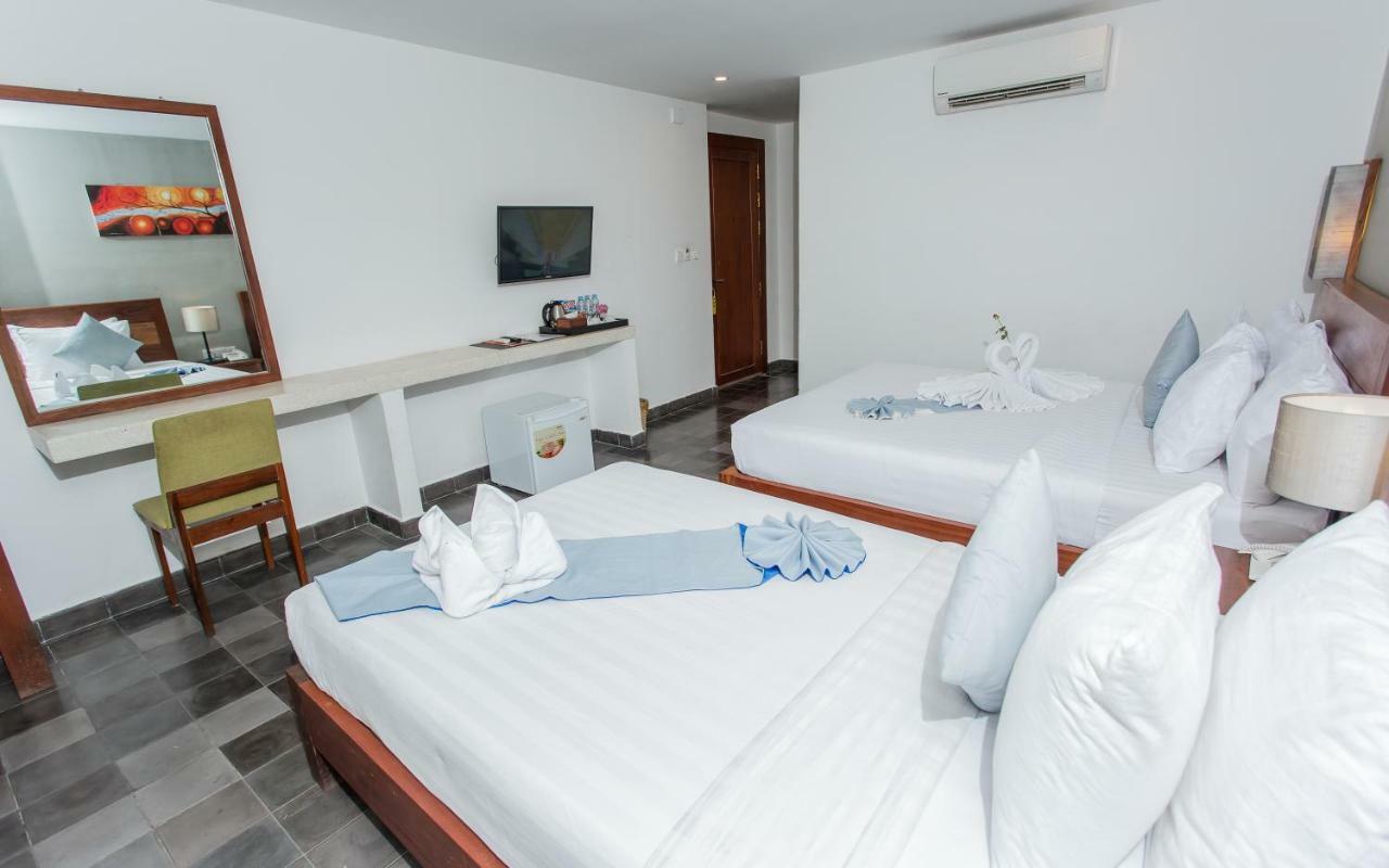 Home Chic Hotel Phnom Penh Exteriör bild